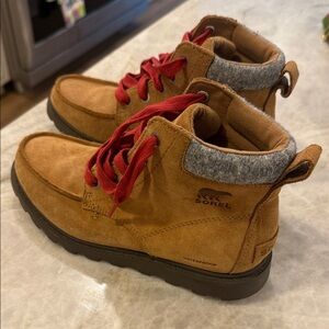 Sorel Brown Boots with Red Laces